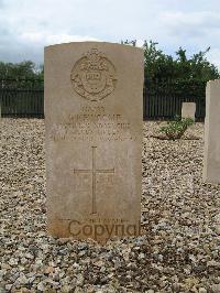 Taveta Military Cemetery - Newcome, George